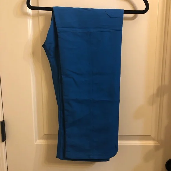 Figs Kade Scrub Pants NWT - Picture 3 of 4